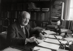 Heidegger in his study